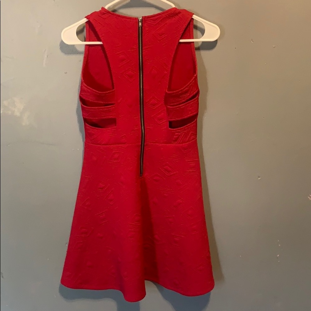 Dress - Picture 2 of 2